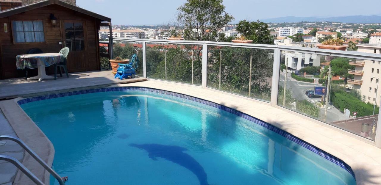 Ravissant Appartement Saint-Raphael Piscine Esterno foto